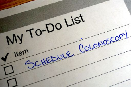 Información sobre colonoscopia de detección y programación para la prevención del cáncer de colon con la Dra. Aisha Akhtar en Phoenix, AZ